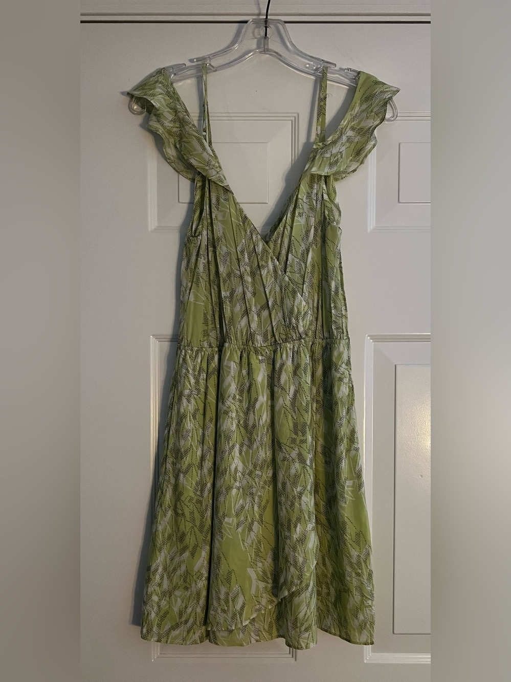 BCBGeneration Bright Lime Multi Flutter Sleeve Faux Wrap Mini Dress Size S